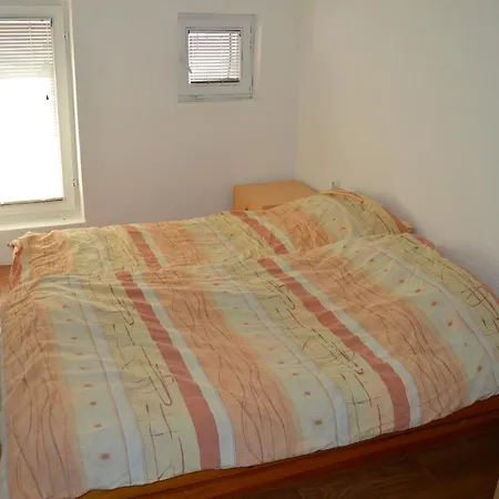 Apartman Na Dva Nivoa *